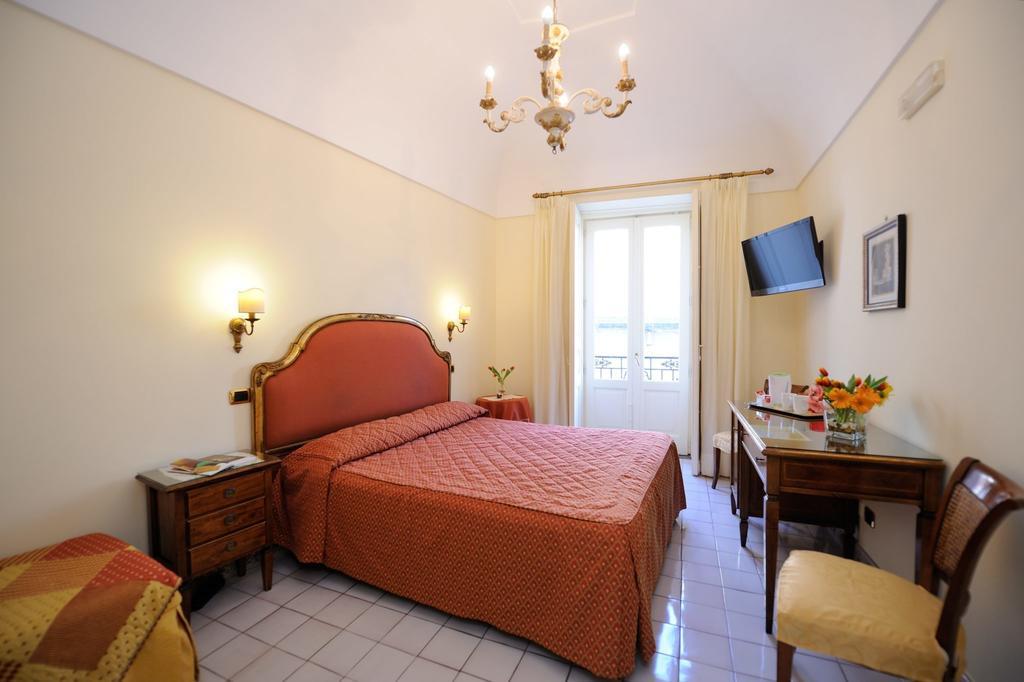 Residenza Del Duca Amalfi Quarto foto